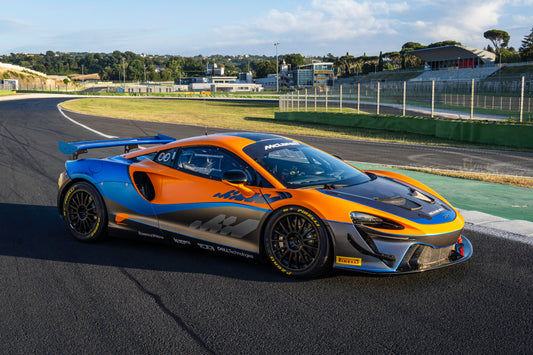 Mclaren Artura GT4 2022