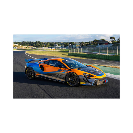 Mclaren Artura GT4 2022