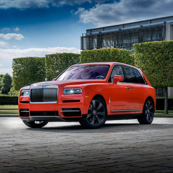 Rolls-Royce Cullinan Fux Orange
