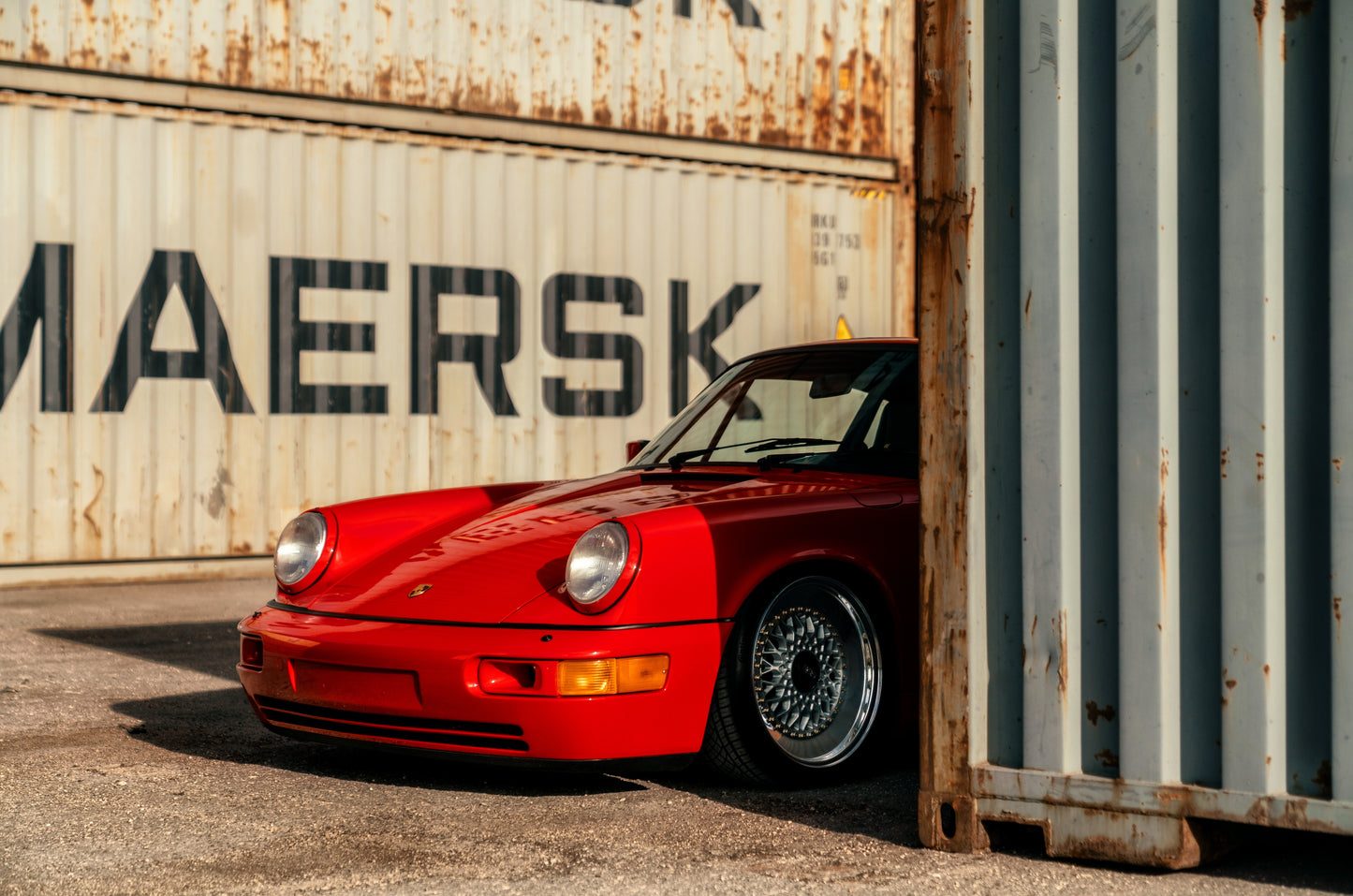 Porsche 911 (964) Industrial Red